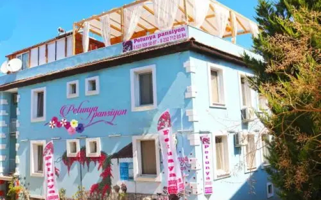 Petunya Pansiyon