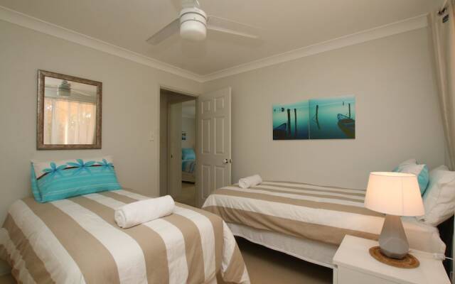 Tekani - Lennox Head