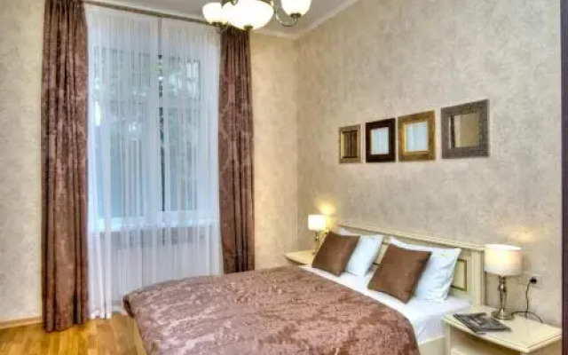 BestKievApartment на Площади Независимости