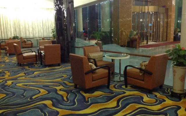 Inzone Garland Hotel Jiaxiang