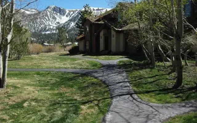 Snowcreek 229
