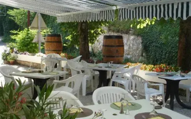 Hôtel Brasserie Lacave