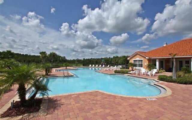 4CCS47RR23 4BR Vacation Home Near Disney by RedAwning