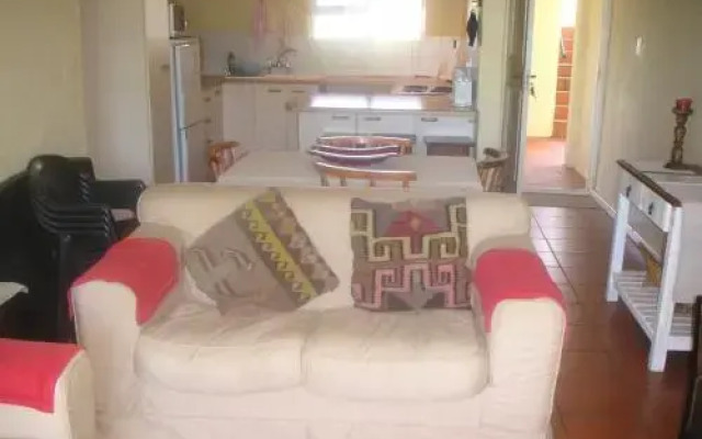 Waterside Living MC03