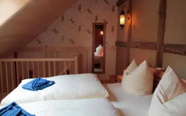 Kristallhaus anno 1438