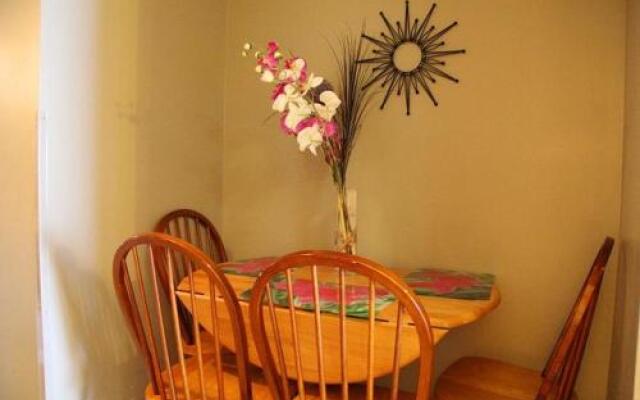 Tradewinds 302 1 Bedroom Condo by RedAwning Orange Beach