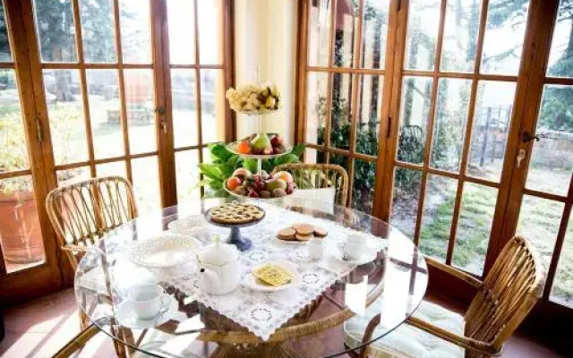 Villa LeonLori