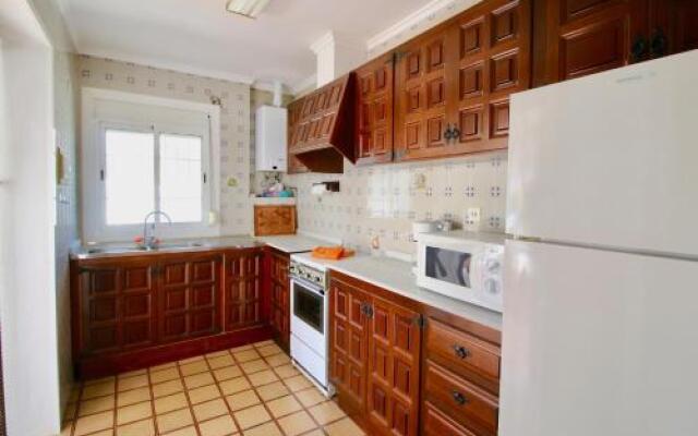 Apartamentos Almadraba VyB