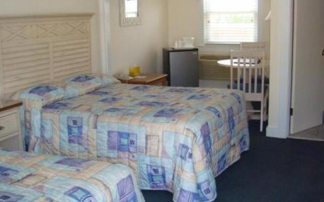 The Colony Beach Motel