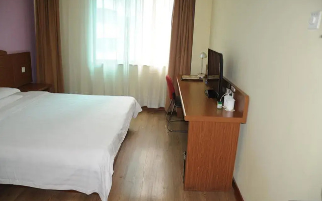 Super 8 Hotel