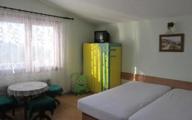 Rakovski Rooms
