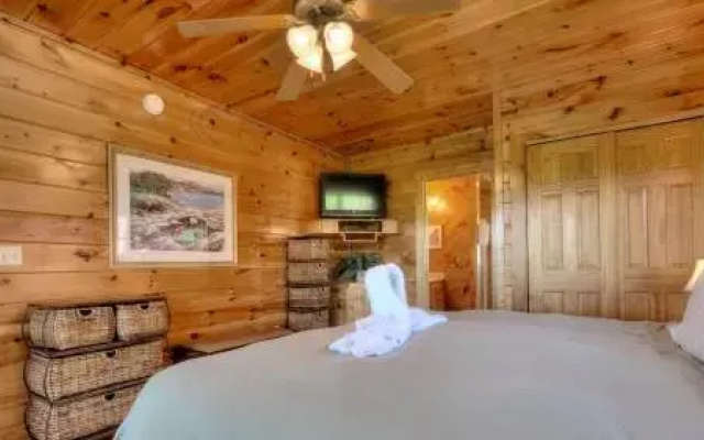 Villa Italia 425 - Four Bedroom Cabin