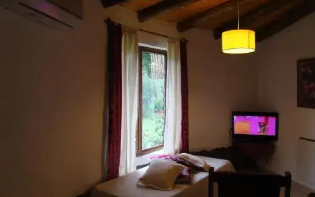 Cabañas Bioclimaticas Los Lapachos