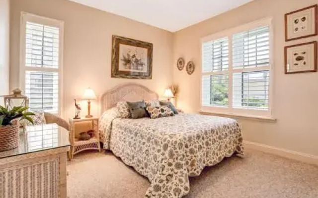 Ocean Place Condo with Direct Access to the Beach by RedAwning
