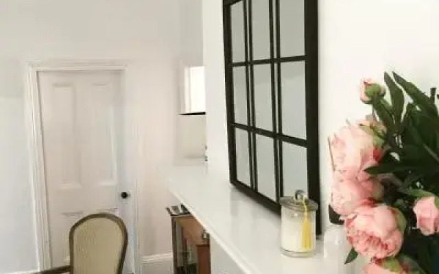 99 Hill Street Apartments