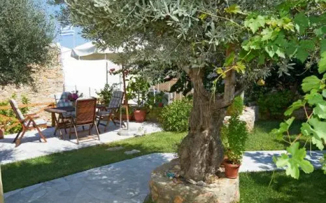 Fotinis Cottage
