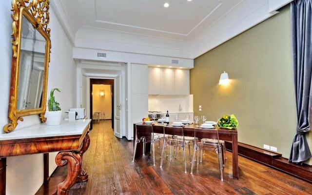 Your Rooftop Terrace at Spanish Steps