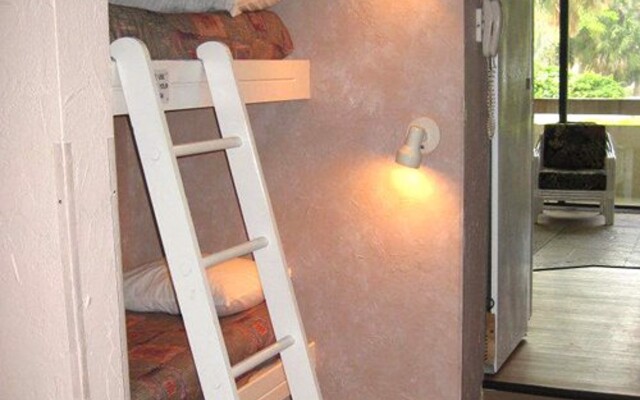 Sea Crest Surf & Racquet Club