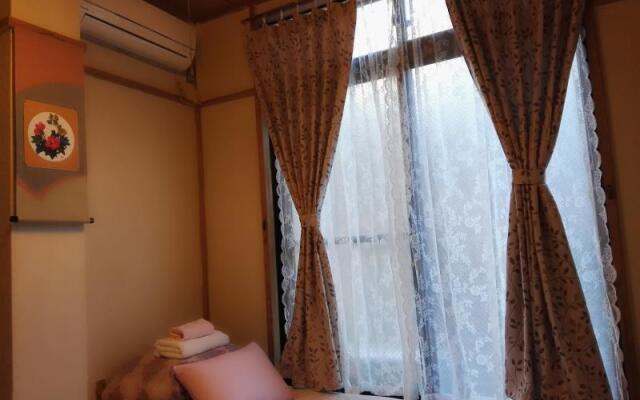 Green House 1F in Akabane