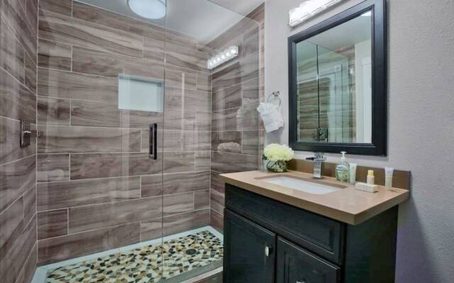 Delcoa Retreat 6br Scottsdale Pool House