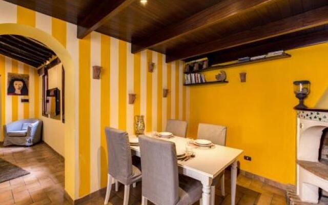 Stylish Apartment next to Piazza Navona