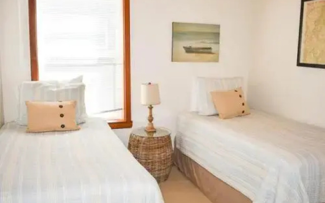 Sand Bucket House - 3 Br Home