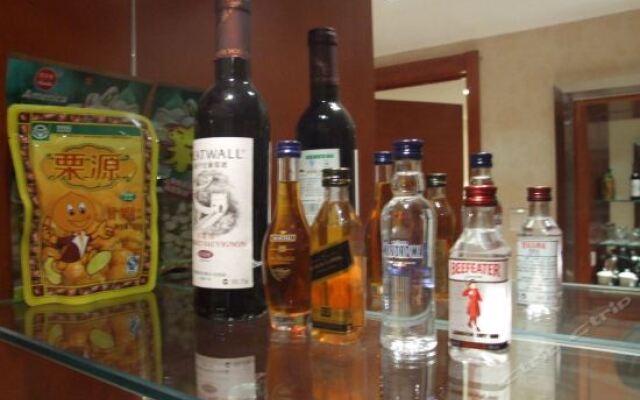 Tangshan Aishite Suite Hotel