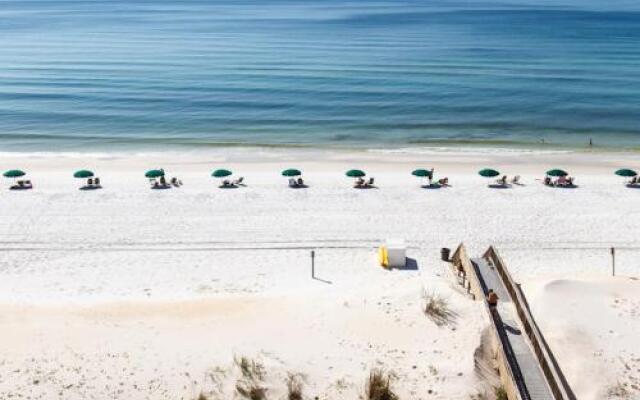 Islander 7008 by RedAwning