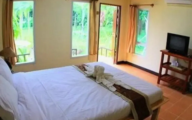 Archa Buri Resort