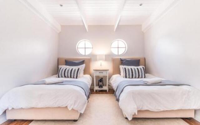 Geheim Luxury Seafront