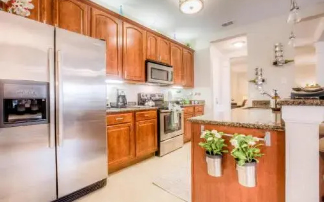 Lake View Penthouse Loft