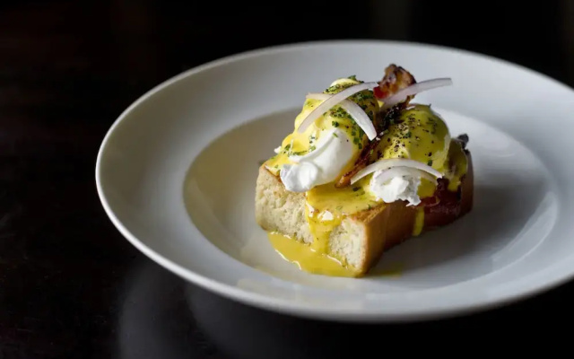 Bartlett Pear Inn