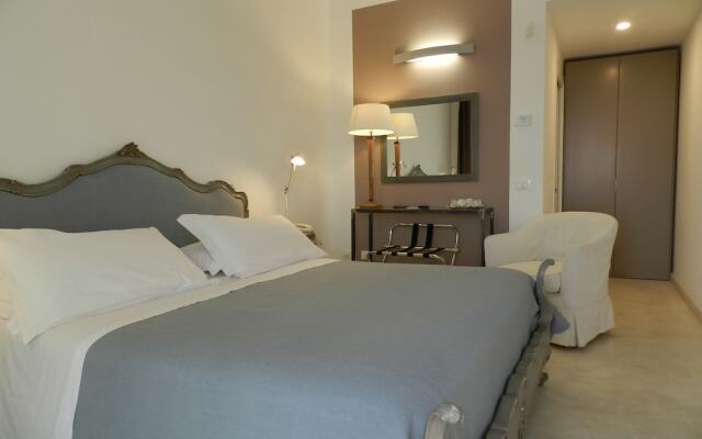 Scilla Maris Charming Suites