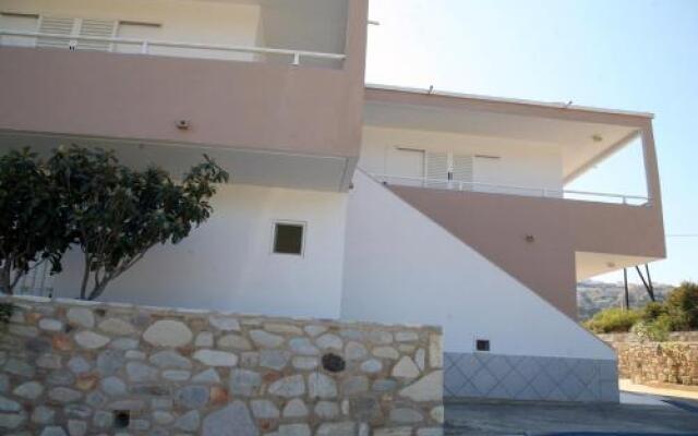 Vasilis studios 2