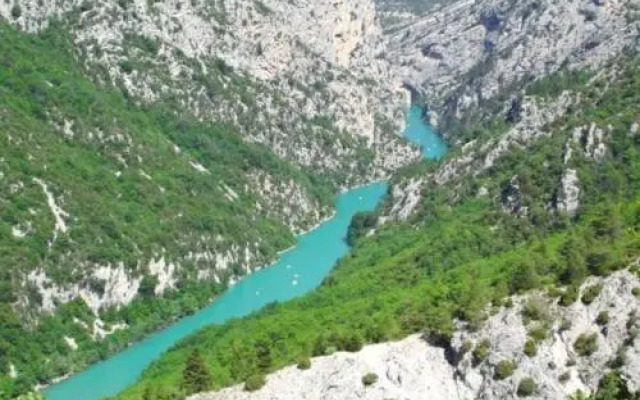 Les Gîtes De La Chérine