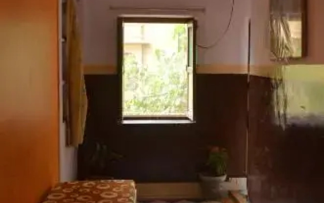 Ratan Hostel