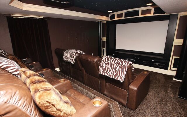 Grand Luxxe - 10 Br Home