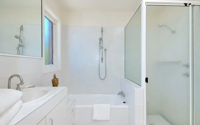Seaview Crescent, 6, Seaview