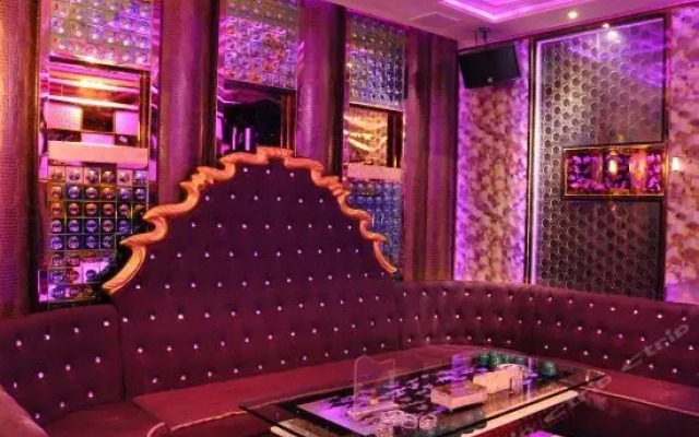 Shazui Hotel