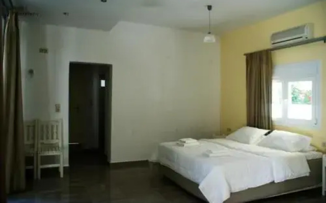 Antonios Hotel Apartments