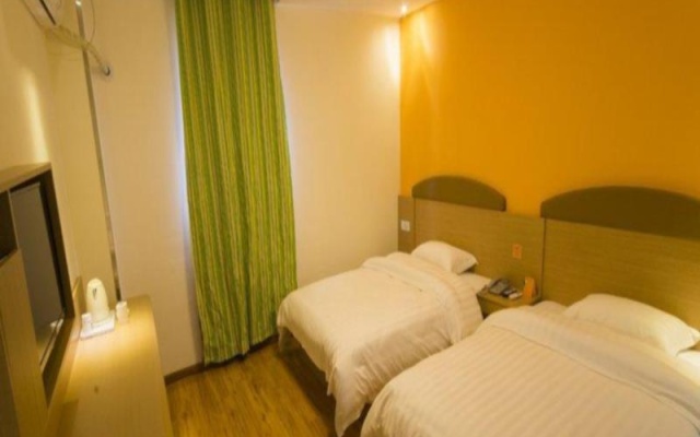 7 Days Inn Ya An Lang Qiao Walk Street Centre Branch – Guest Rooms – Ya'an