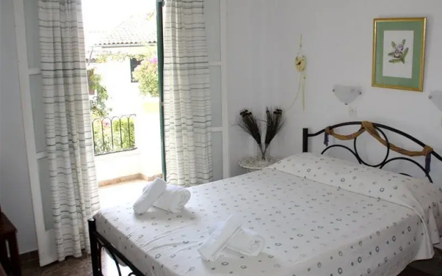 Hotel Loutrovia