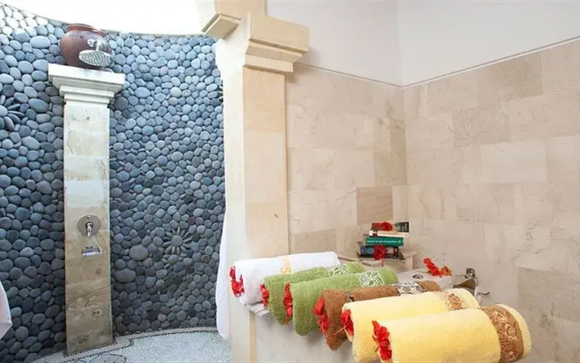 Golden Buddha Cottages
