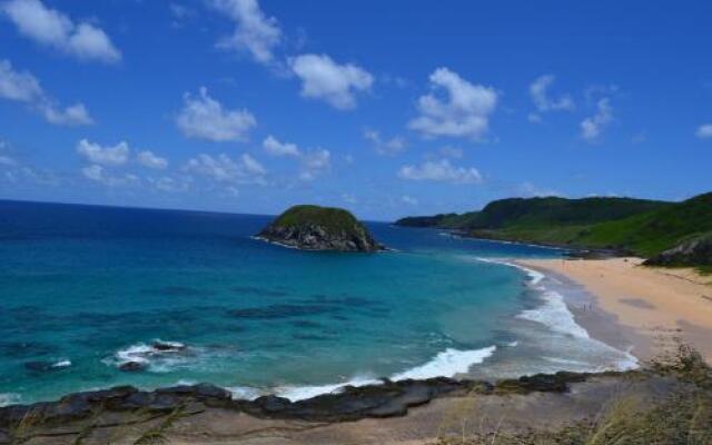 Noronha Hostel & Suites