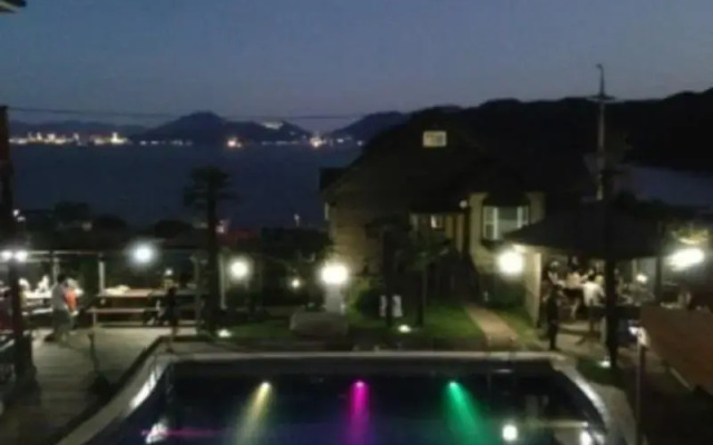 Gajodo Fullhouse Pension