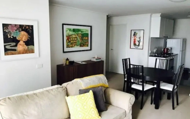Melbourne Stays - City Point Suite