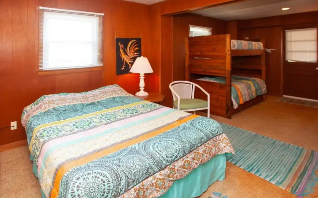 Three Knots Holiday Home