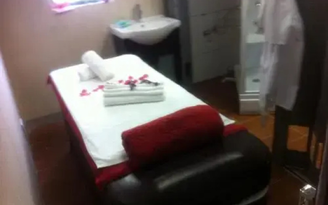Solace Guesthouse & Spa