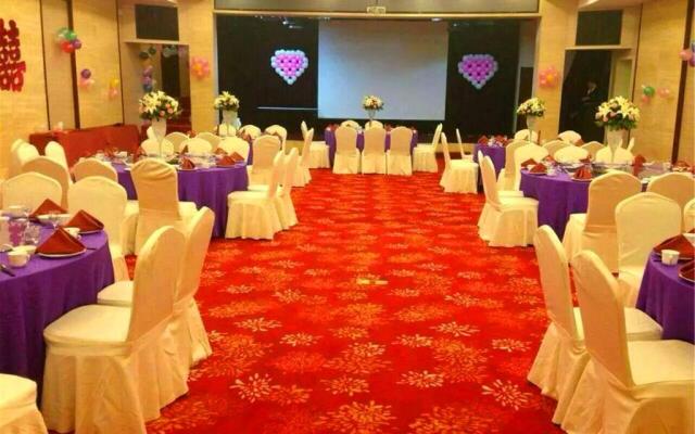 Taian Lijing Cherry Orchard Hotel