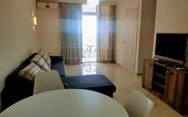 Watching The Sea Apartment
